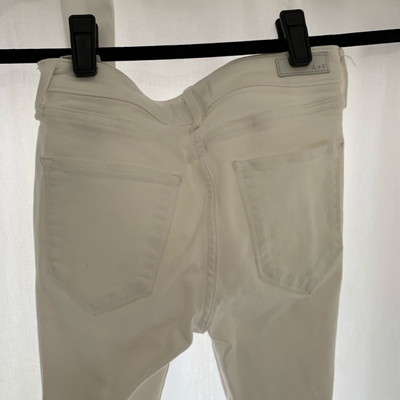 Abercrombie and Fitch Harper Super Skinny - Picture 6 of 6